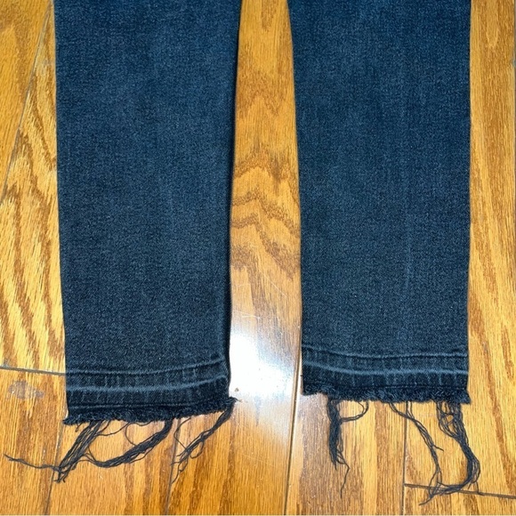 LOFT Black Full Button Fly Cropped Release Hems The Skinny Jeans Size 27/4 - Picture 6 of 10